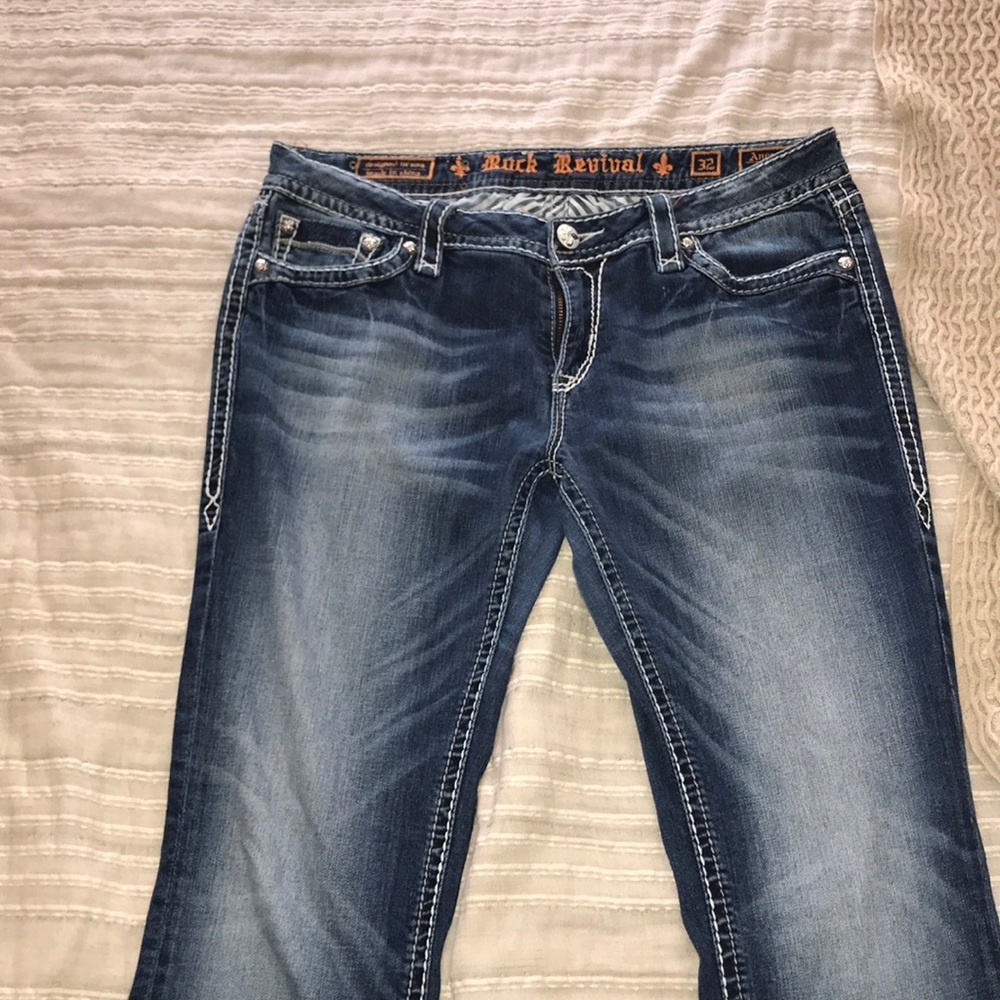 Rock Revival Jeans (slightly worn) No damage